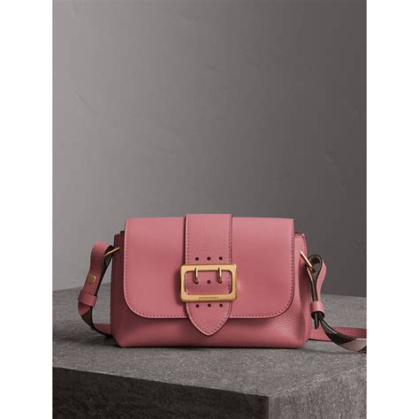 LEATHER BUCKLE CROSSBODY BAG 